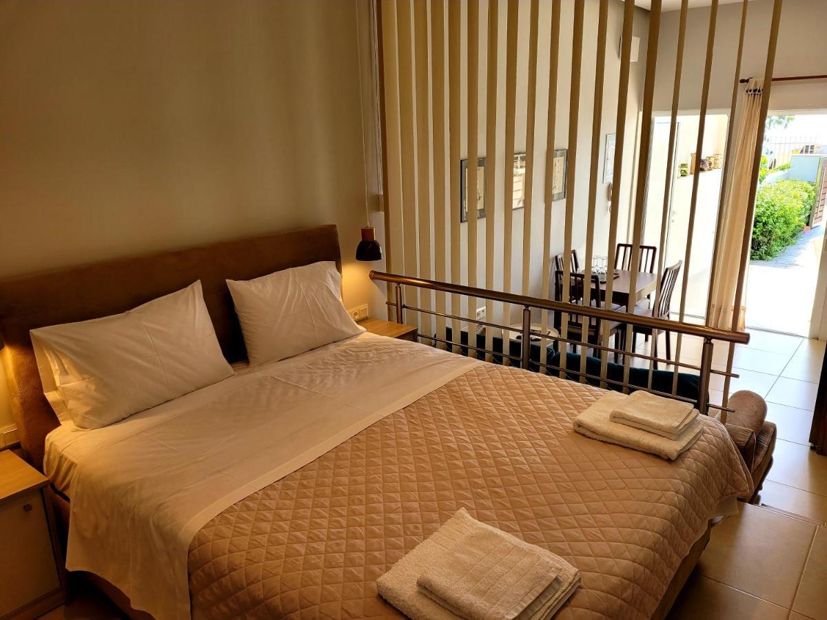 Aphrodite'S Apartments อาร์เตมีดา ภายนอก รูปภาพ