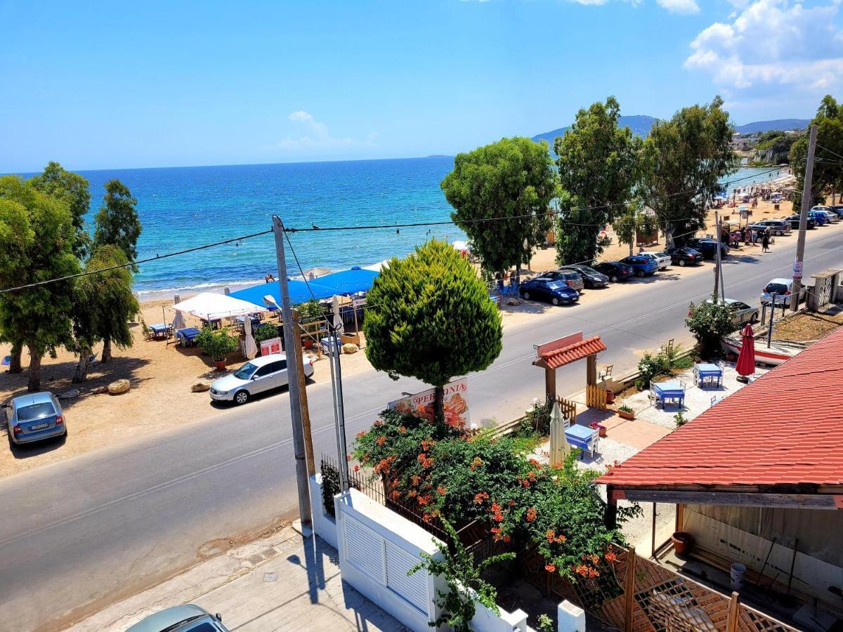 Aphrodite'S Apartments อาร์เตมีดา ภายนอก รูปภาพ