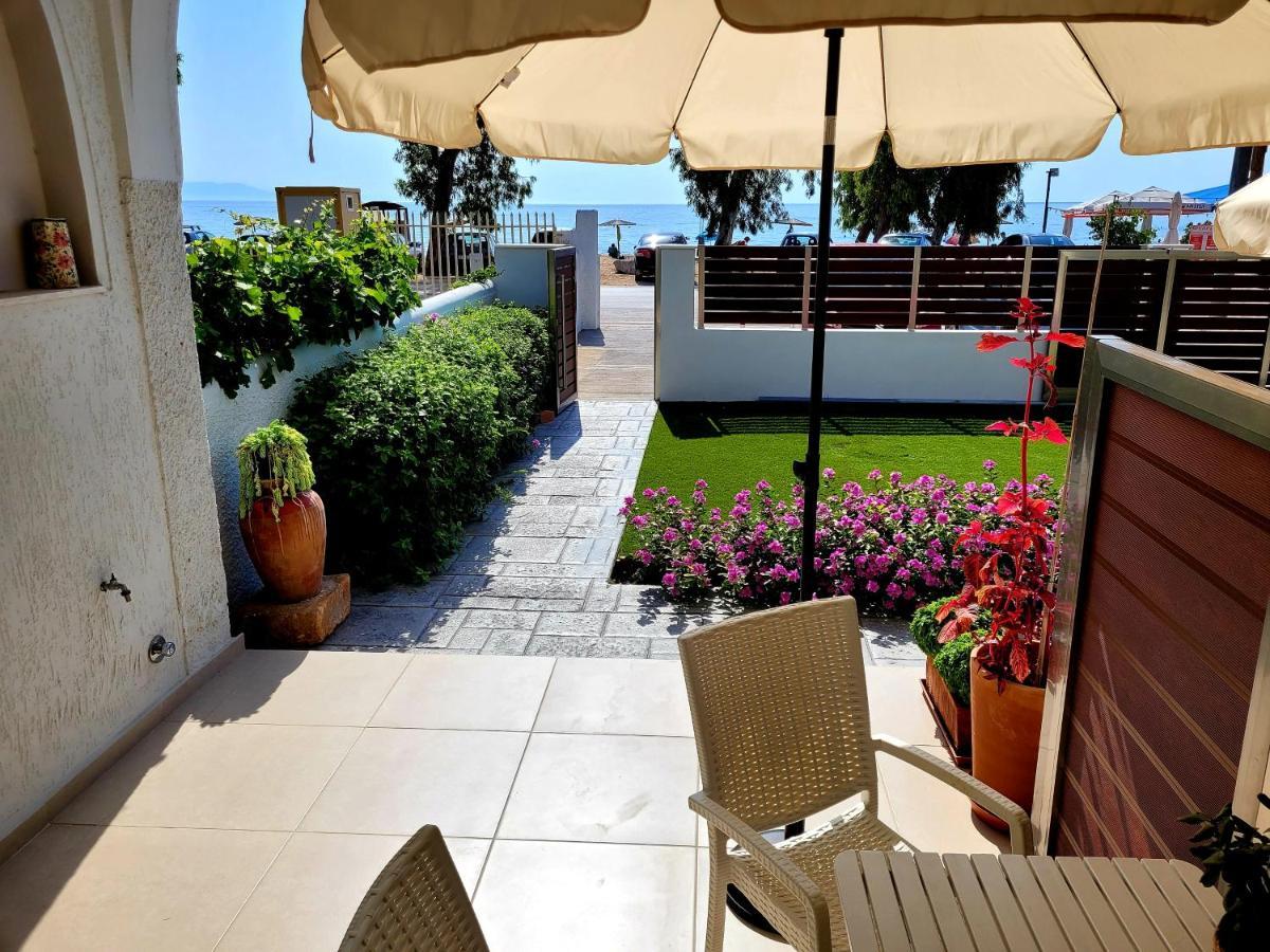 Aphrodite'S Apartments อาร์เตมีดา ภายนอก รูปภาพ